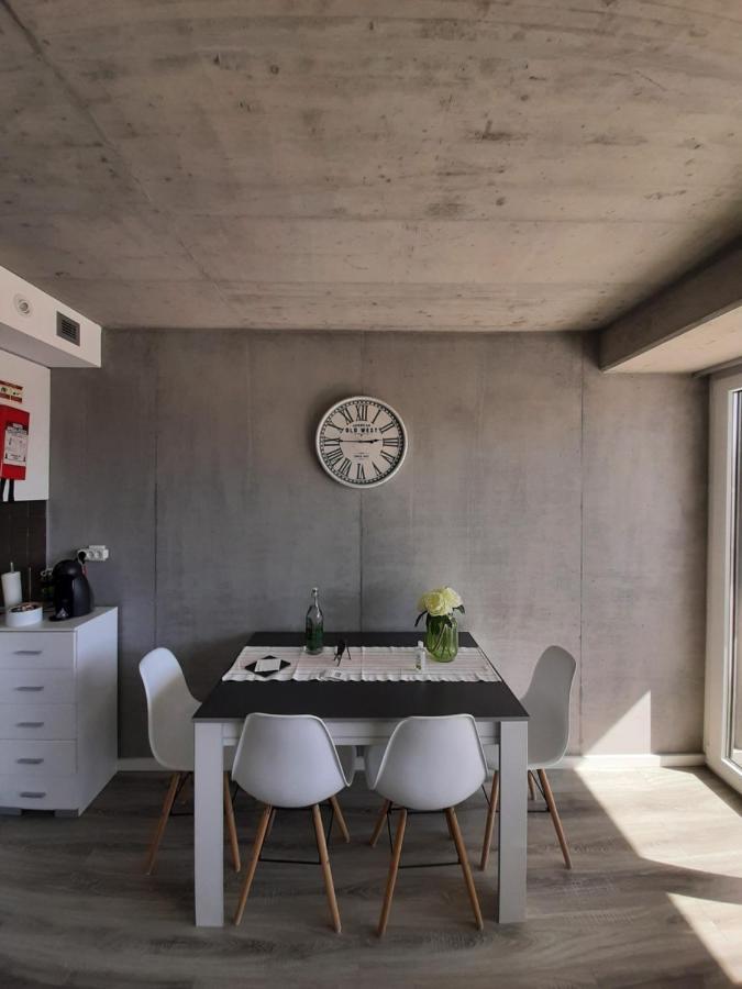 Love' In Aveiro Apartments - Blanc Екстер'єр фото